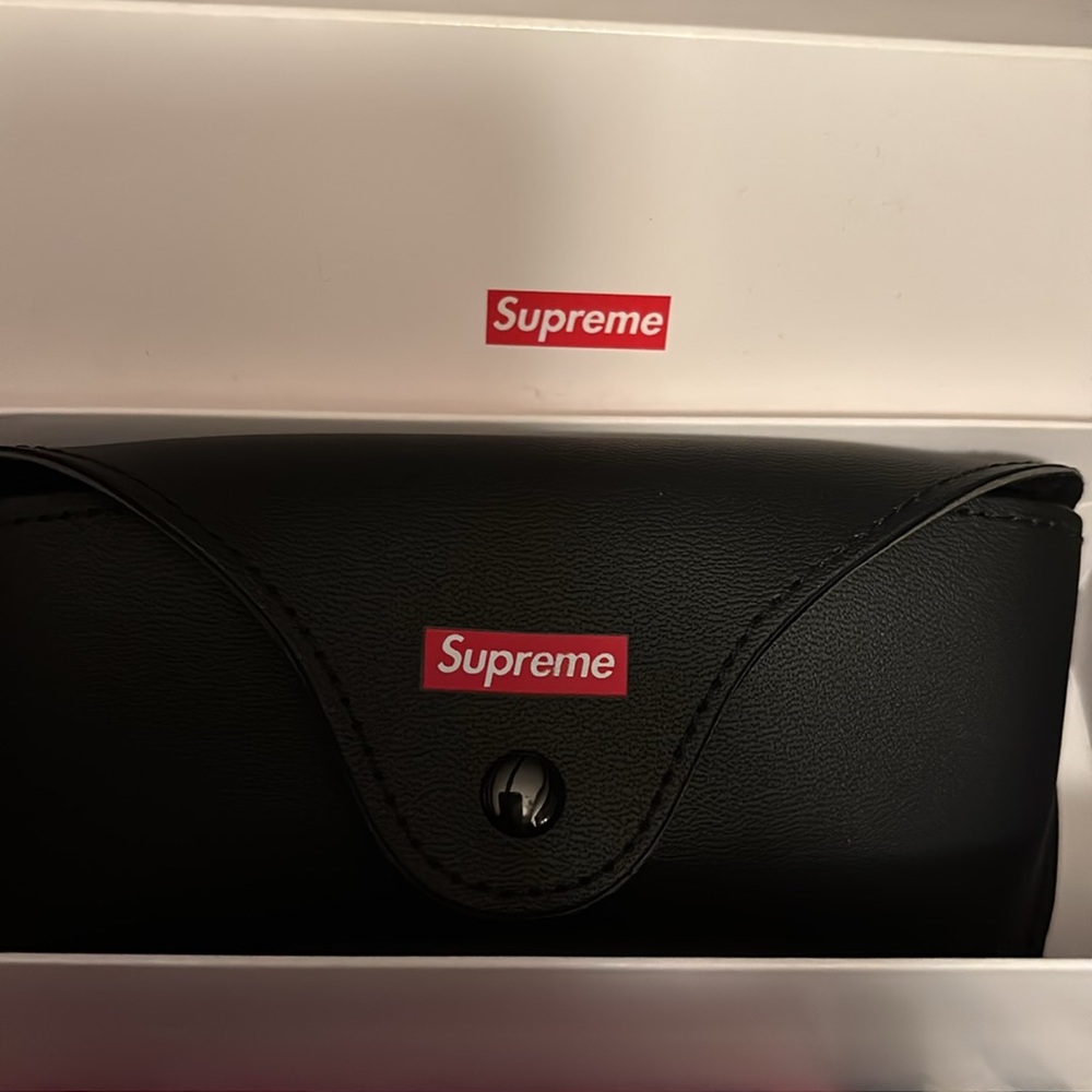 Supreme Mise sunglasses NWT blue w pink lens - Picture 4 of 4